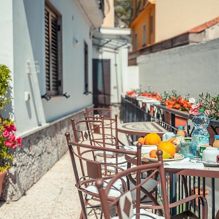 Bed and Breakfast Elegant R&B Floridia Таормина Экстерьер фото